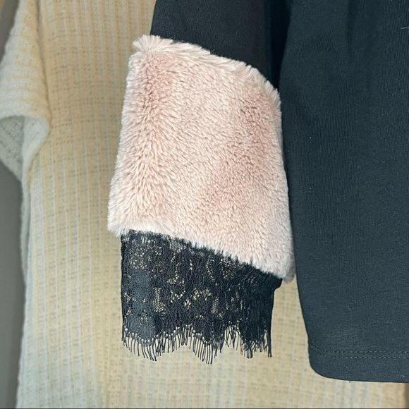 ZARA Trafaluc Sweater - Picture 4 of 5